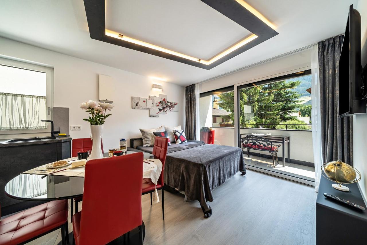 Apartment Il Cuore Rosso Naturns Ngoại thất bức ảnh