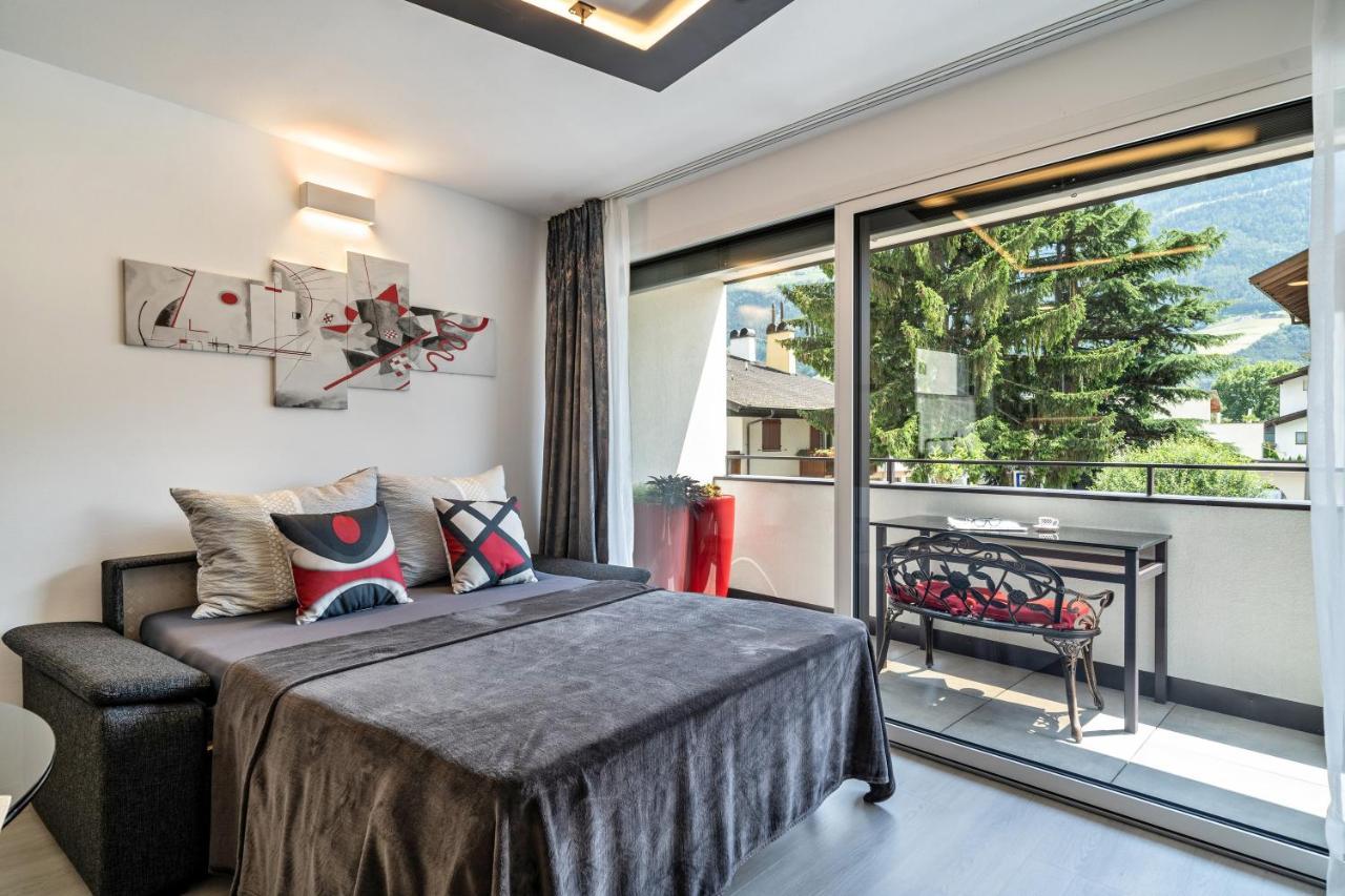 Apartment Il Cuore Rosso Naturns Ngoại thất bức ảnh